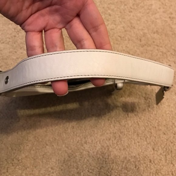 White leather Coach handbag - Picture 3 of 5